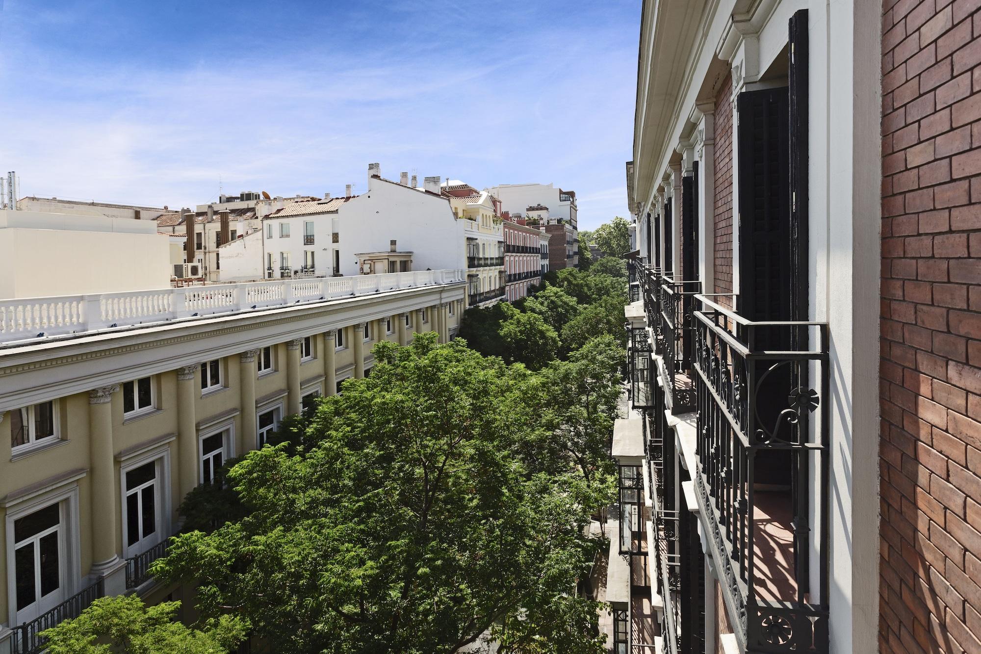 One Shot Recoletos Hotell Madrid Exteriör bild