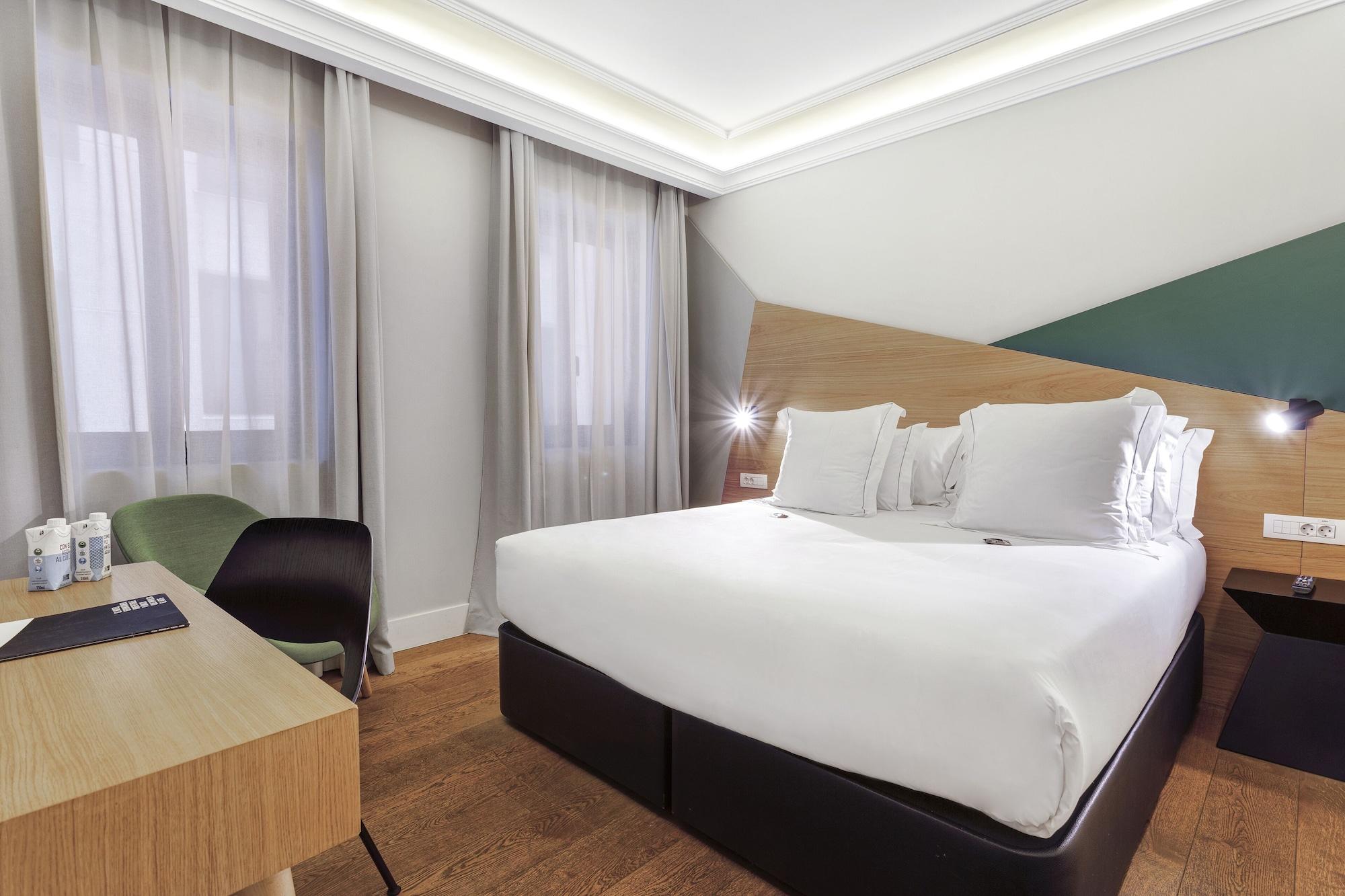 One Shot Recoletos Hotell Madrid Exteriör bild