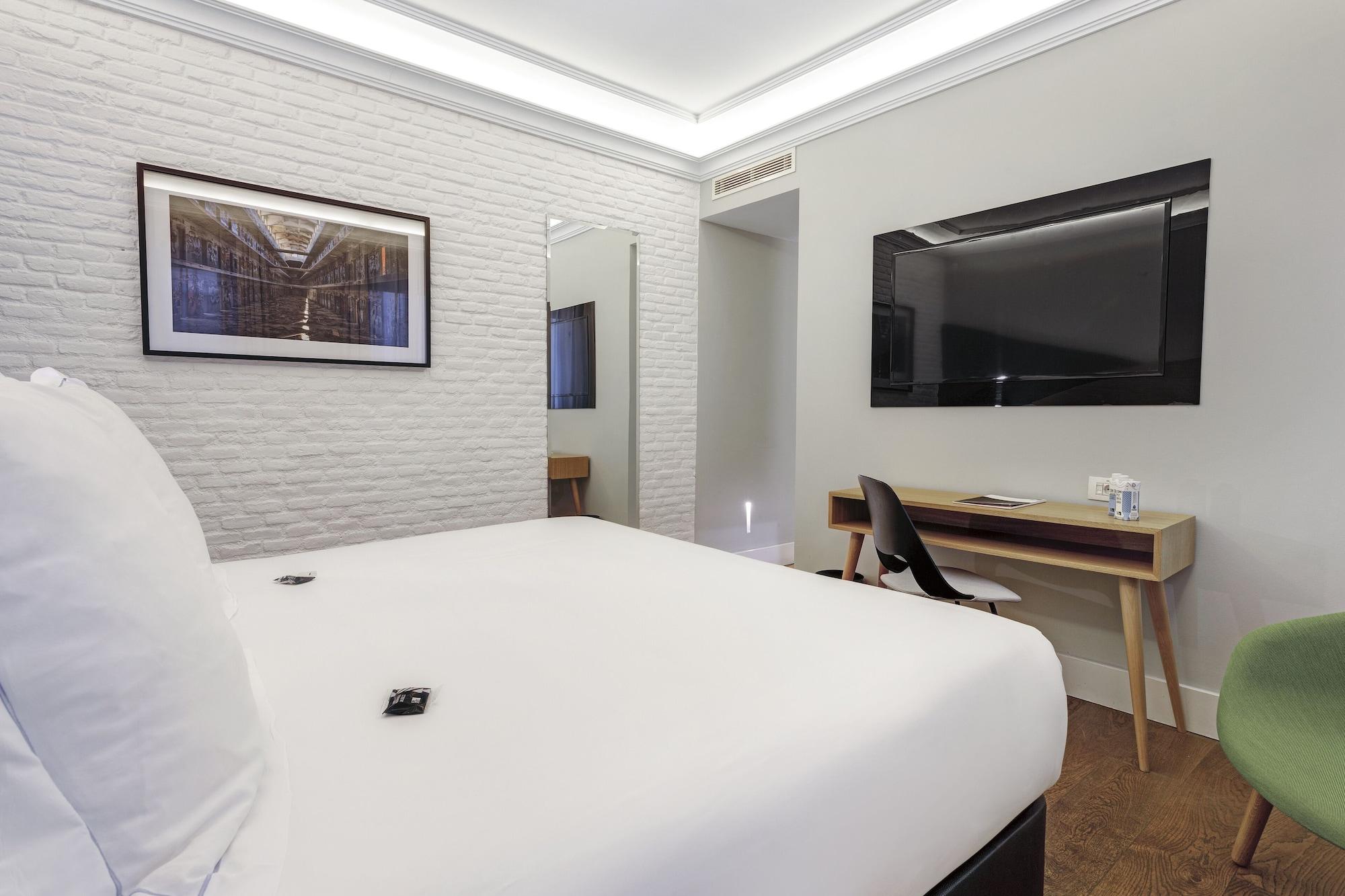 One Shot Recoletos Hotell Madrid Exteriör bild